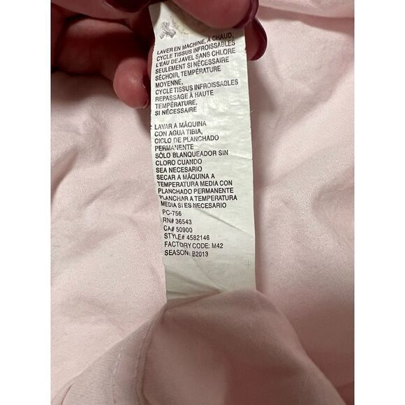 IZOD Pink Button Down Up LS Light Pink Men’s Medium Dress Work Shirt Med Soft Al - Picture 8 of 10